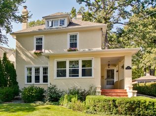 460 Frost Pl, Lake Forest, IL 60045