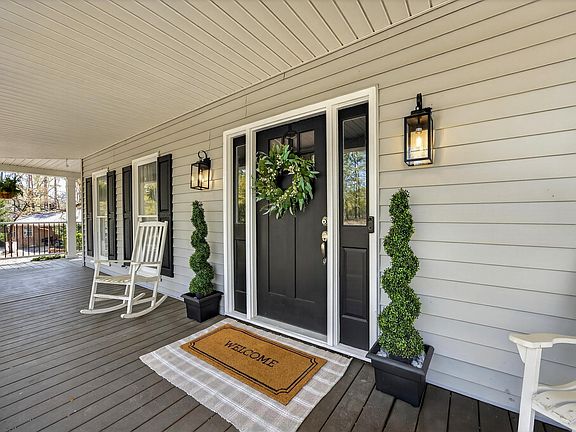 2nd image of 106 Lorick Cir