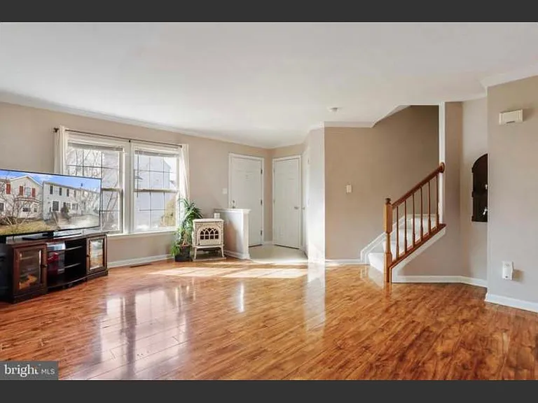 23 E Calabash Ct — Photo 2