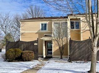 641 Cobblestone Rd, Avon, IN 46123