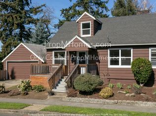 5127 SE Tibbetts St, Portland, OR 97206