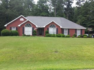 32 Lee Road 423, Smiths, AL 36877