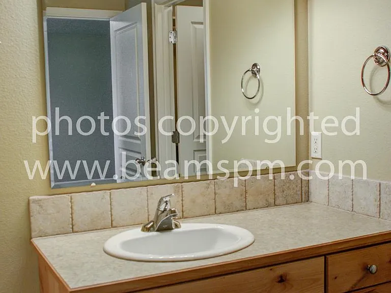 3888 N Park Crossing Ave — Photo 12