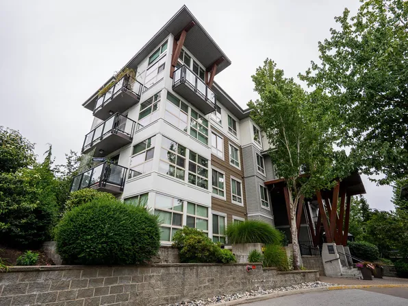 6688 120th St #321, Surrey, BC V3W 1T8