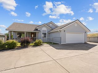 1951 SW Runnion Ln, Pendleton, OR 97801