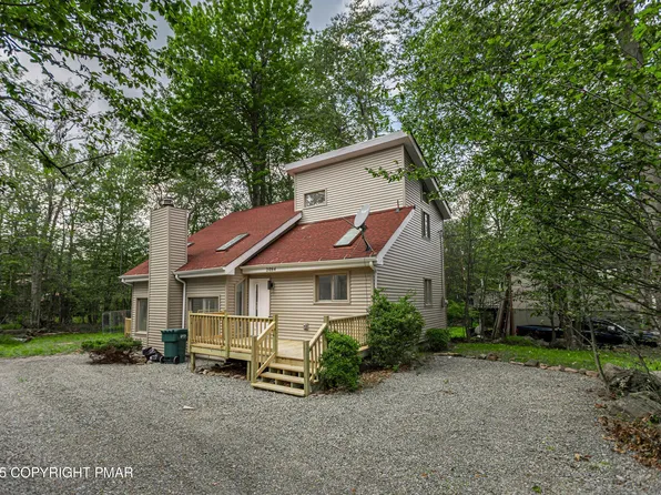 3084 Briarwood Dr, Tobyhanna, PA 18466