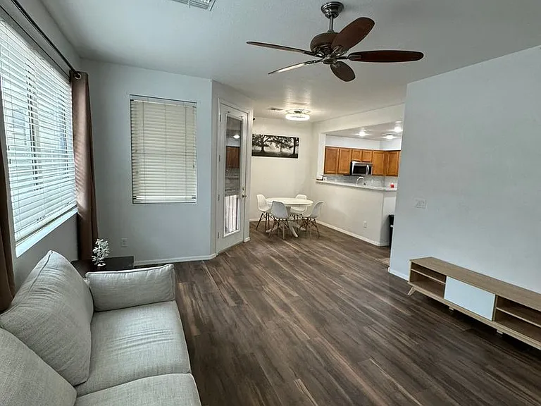 1886 E Don Carlos Ave #156 — Photo 24