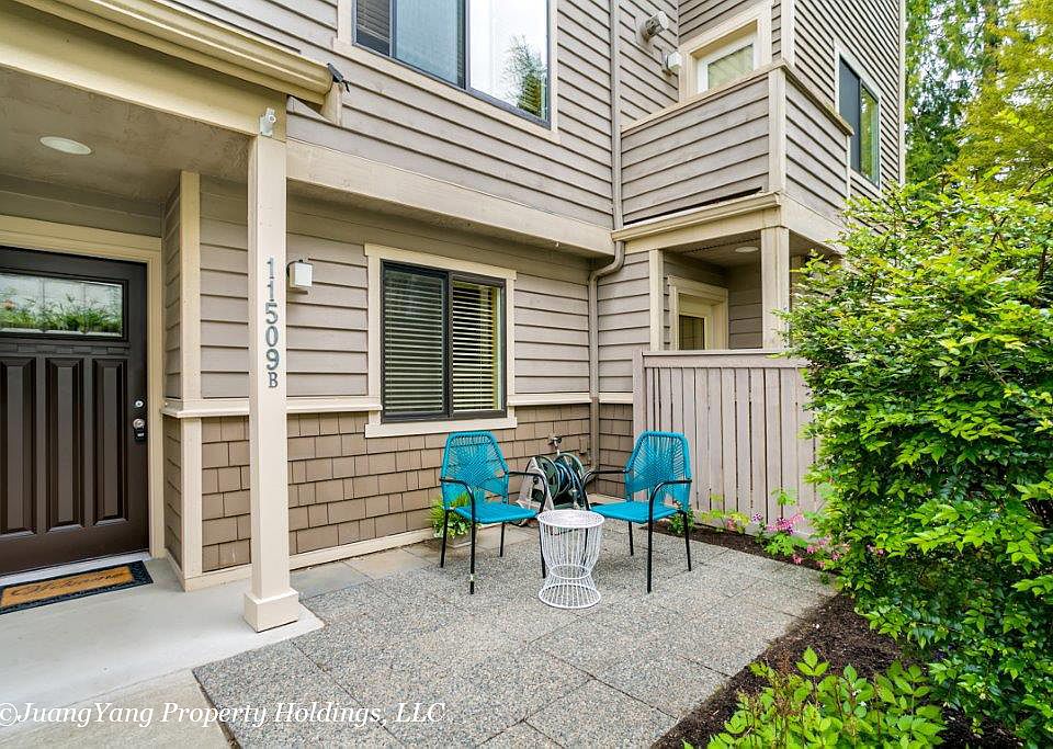 1st image of 11509 B 26th Ave NE