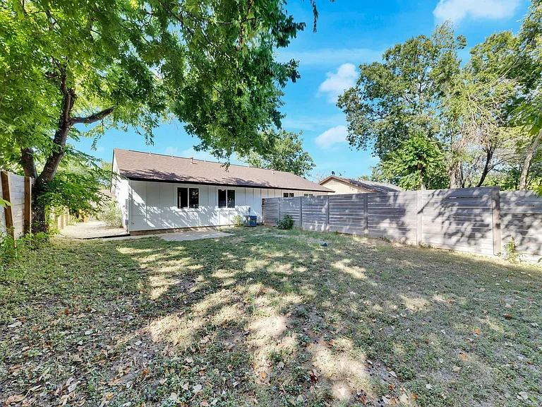 1205 Dobie Dr #A — Photo 47