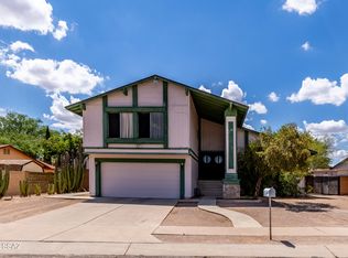 7520 S Camino Bello, Tucson, AZ 85746