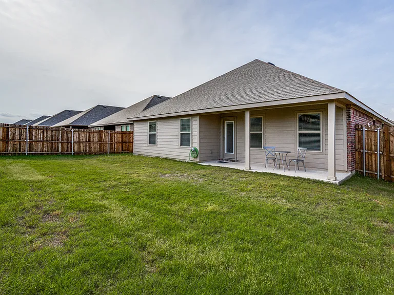 603 Calm Springs Dr — Photo 21