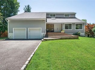 293 Bryant Ave, White Plains, NY 10605