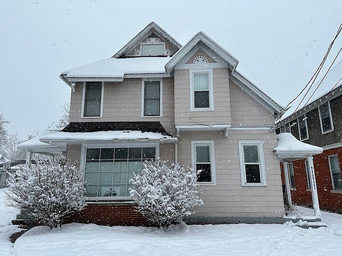 1st image of 617 Douglas Ave #2