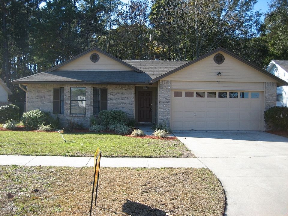 1st image of 1432 Rose Hill Dr W