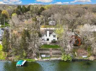 33620 S Lakeshore Dr, Burlington, WI