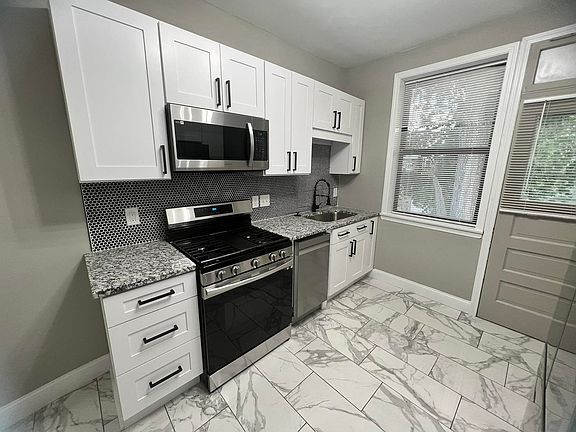 4th image of 4027 Shaw Blvd Floor 2
