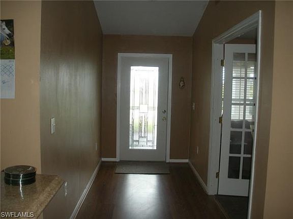 3rd image of 209 NE 23rd St