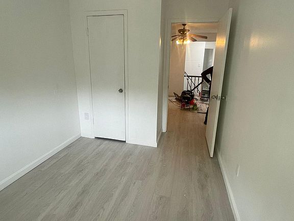 3rd image of 3219 Gunther Ave Floor 2