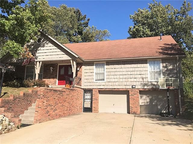 1st image of 4821 Mockingbird Ln