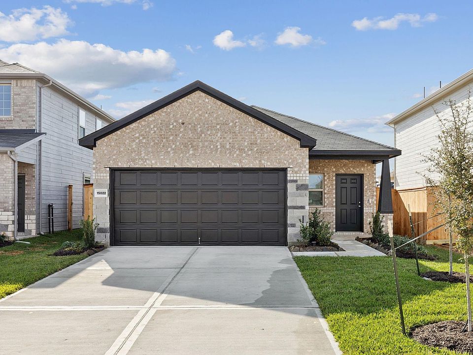 1st image of 15022 English Rose Rd