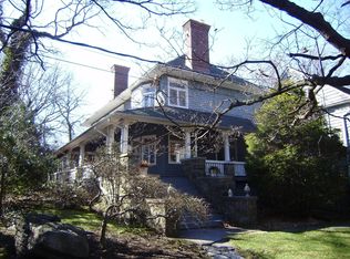 263 Pelhamdale Ave, Pelham, NY 10803