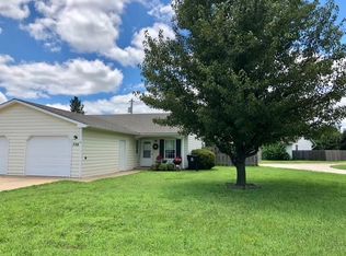 726 Faith Dr, Salina, KS 67401