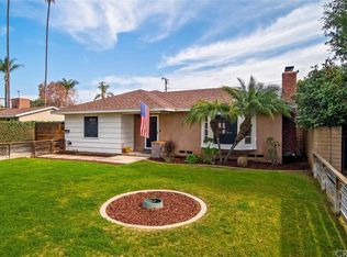 2421 N Spurgeon St, Santa Ana, CA 92706
