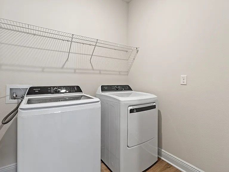 515 Bienville Pl — Photo 14