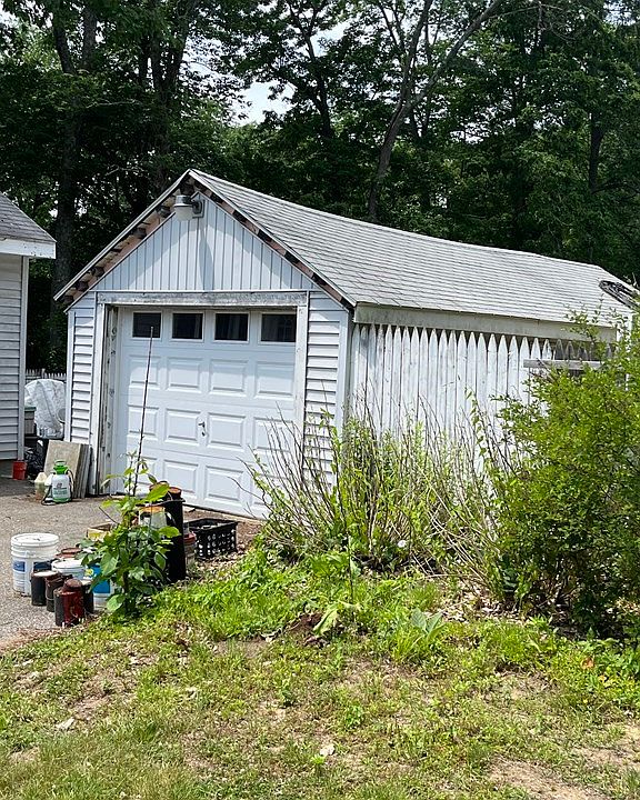 30 Burncoat St, Leicester, MA 01524 Zillow