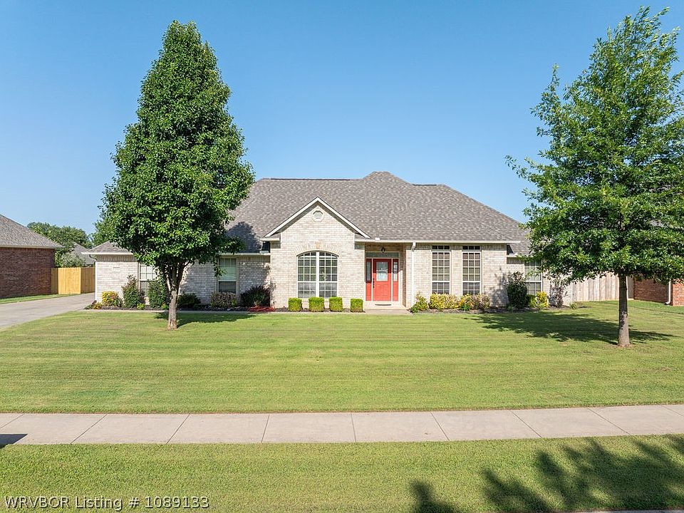 1st image of 12904 Diamond Ln