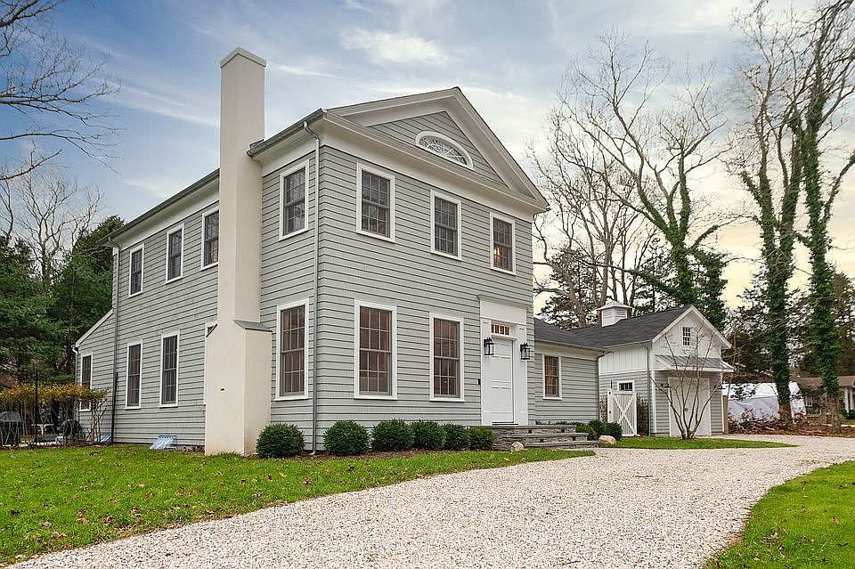 1st image of 70 Hog Creek Ln