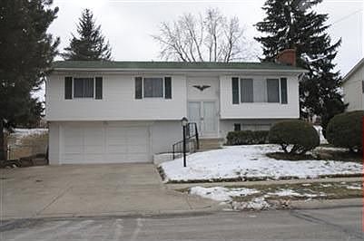 1st image of 240 Chatham Dr