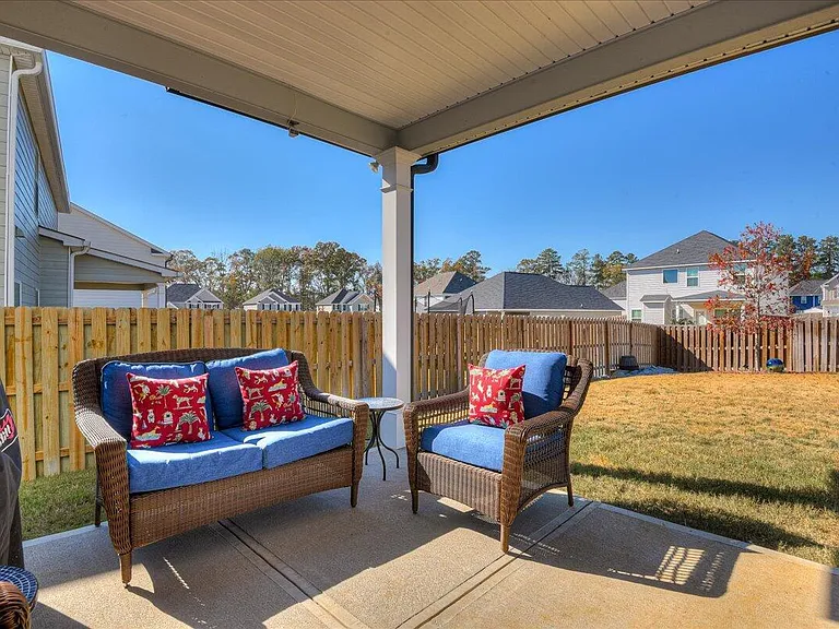 533 Fermoy Ln — Photo 41
