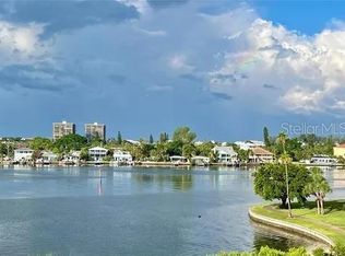 7872 Sailboat Key Blvd S APT 405, South Pasadena, FL 33707