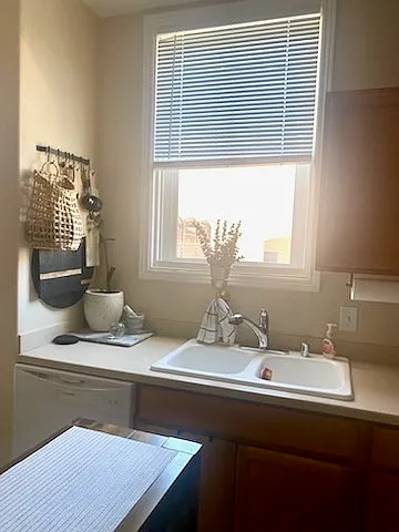 41925 5th St #301 — Photo 3