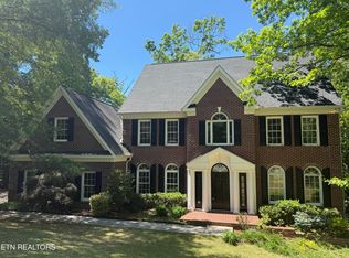 48 Rivers Run Way, Oak Ridge, TN 37830
