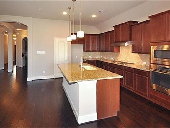 5th image of 1413 Norman Hill Ln