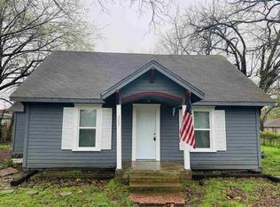 205 Honey Grove St, Roxton, TX 75477