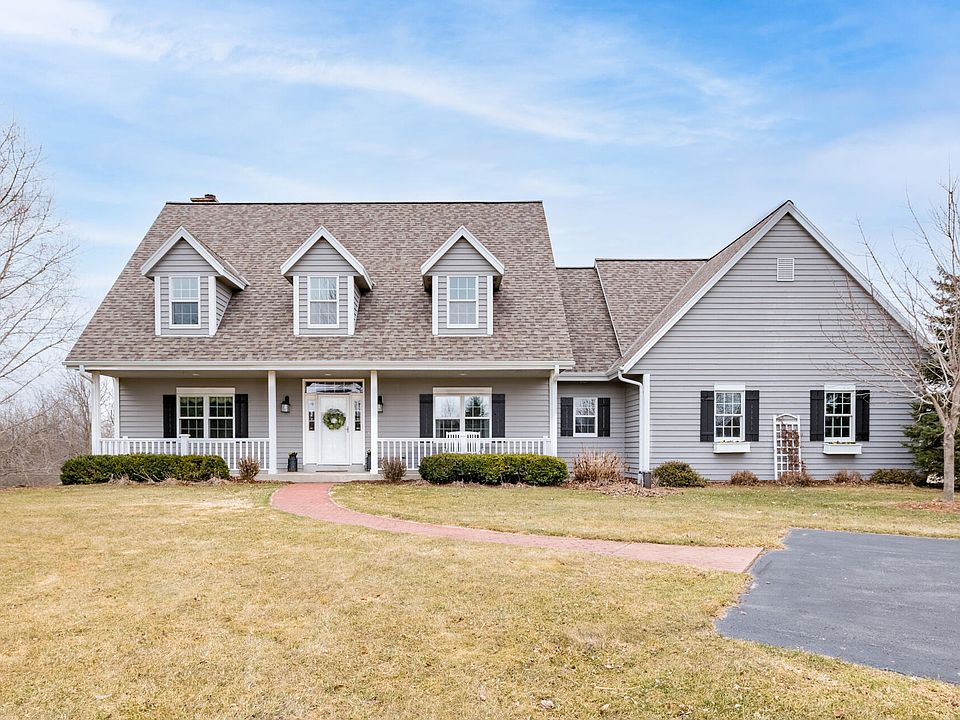 1st image of 11901 Hidden Valley Dr
