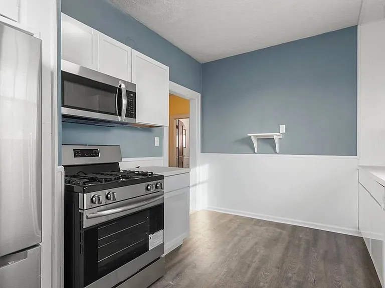 1816 W Callender Ave — Photo 7