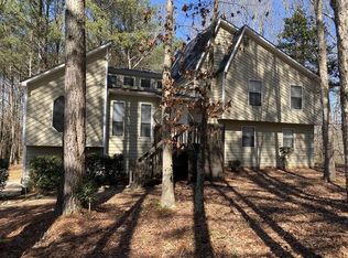 513 Honeysuckle Ln, Woodstock, GA 30188