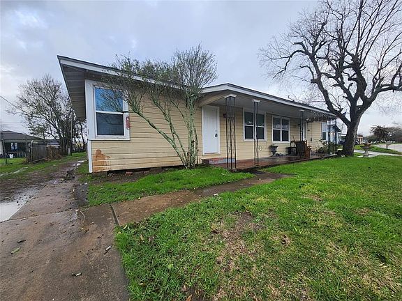 2nd image of 1307 W 10th St #1307