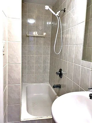 Rented by Level Group | media 7