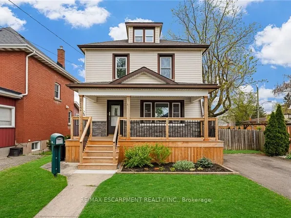 112 Oakland Ave, Welland, ON L3C 2C1