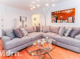 2020 23rd St, Astoria, NY 11105