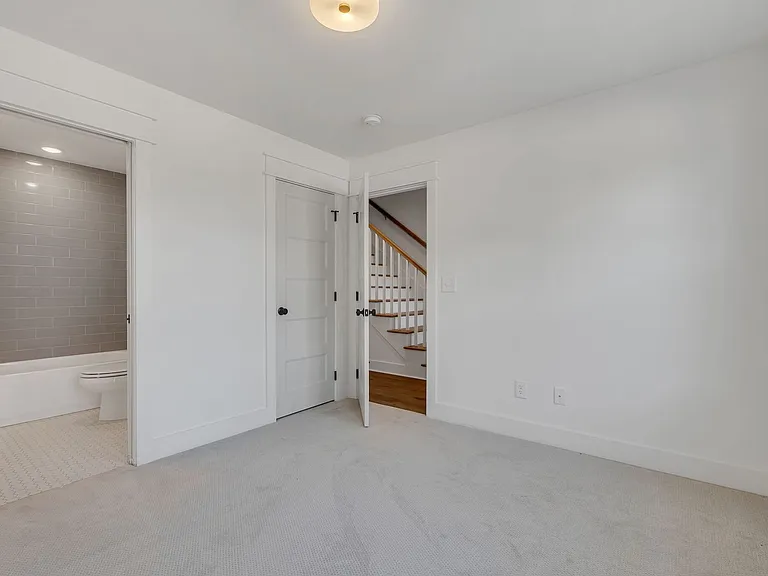 2019 Maple View Ln — Photo 6