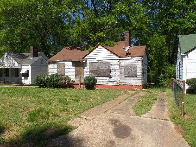 1247 Gus Thornhill Jr Dr photo 1