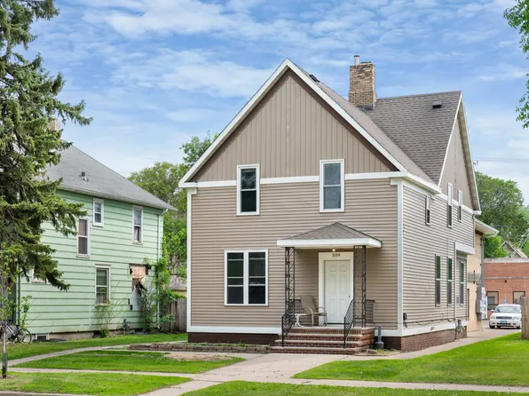 309 N 5th St, Grand Forks, ND