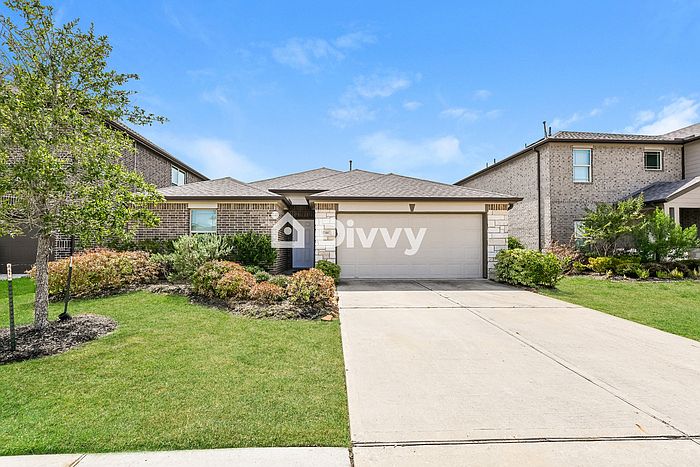 1st image of 12346 Oakleaf Bend Dr