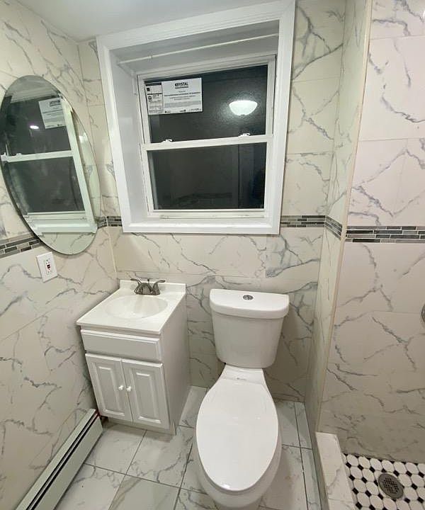 2nd image of 418 3rd St #1